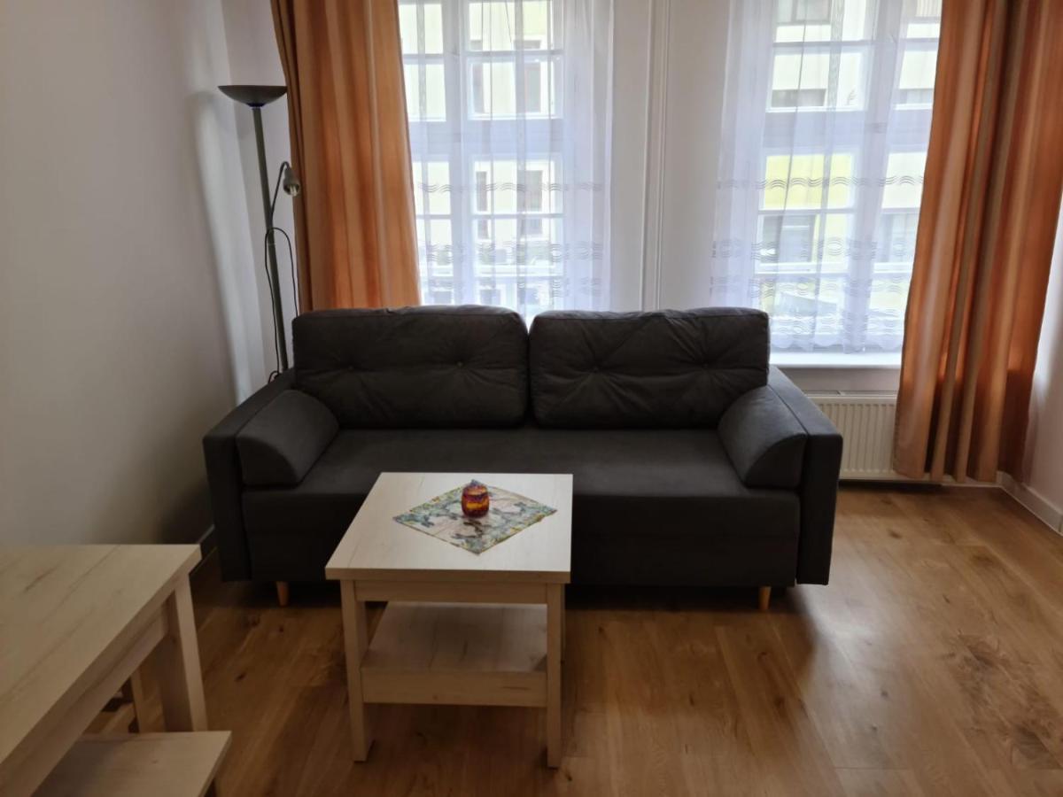 Apartament De Luxe Emily Еленя-Гура Экстерьер фото
